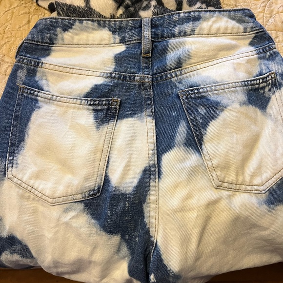 PACSUN Acid Wash  Mom Jeans - Picture 14 of 15